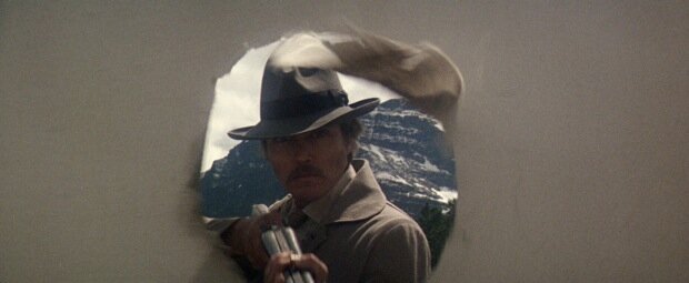 Christopher-Walken-dans-La-Porte-du-paradis